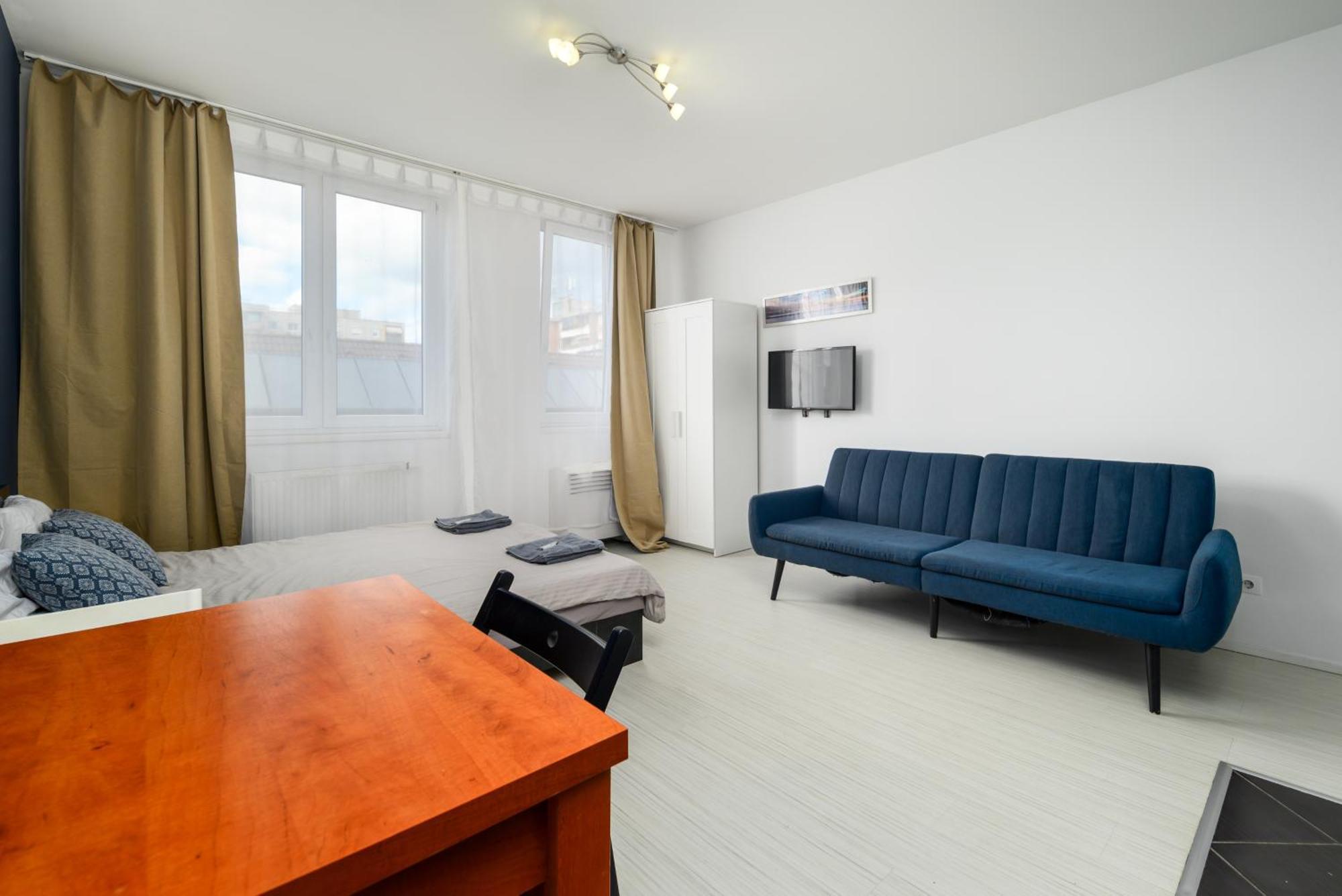 Sun Resort Residential Suite-Free Parking Garage Same Building Boedapest Buitenkant foto