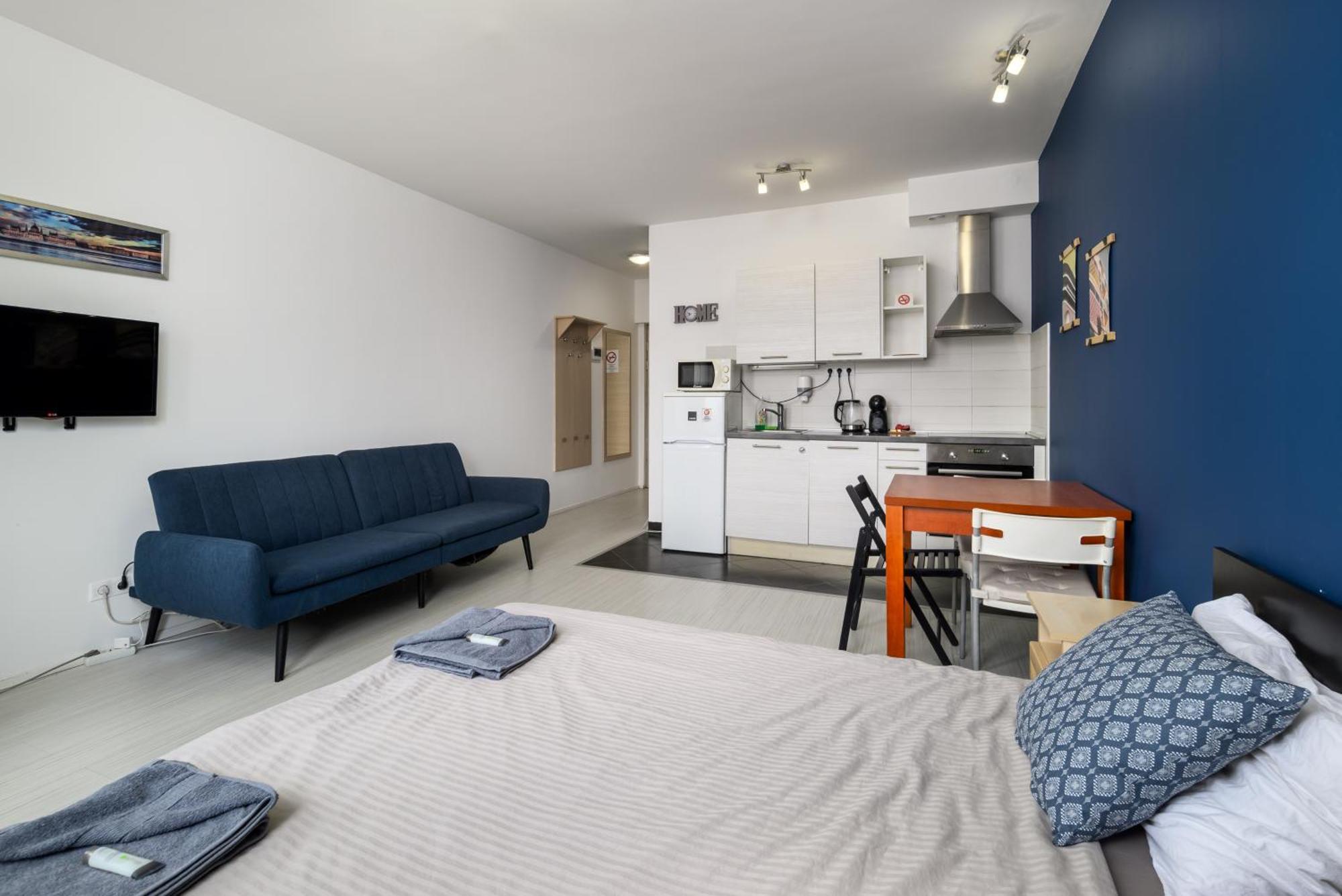 Sun Resort Residential Suite-Free Parking Garage Same Building Boedapest Buitenkant foto